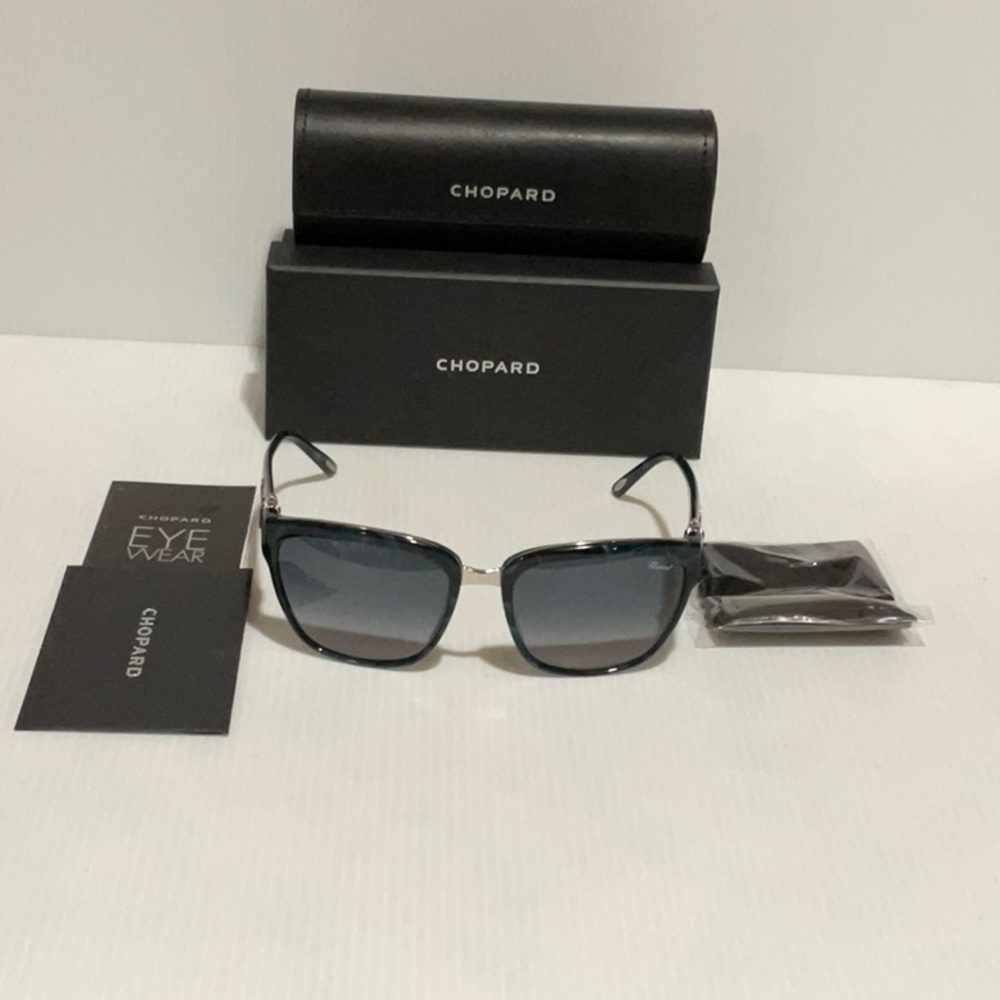Chopard woman’s sunglasses sch210g made in Italy